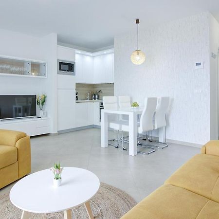 Apartments Luka - Villa Sunce Сень Экстерьер фото