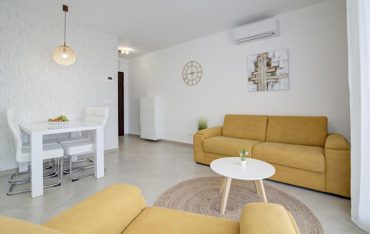 Apartments Luka - Villa Sunce Сень Экстерьер фото